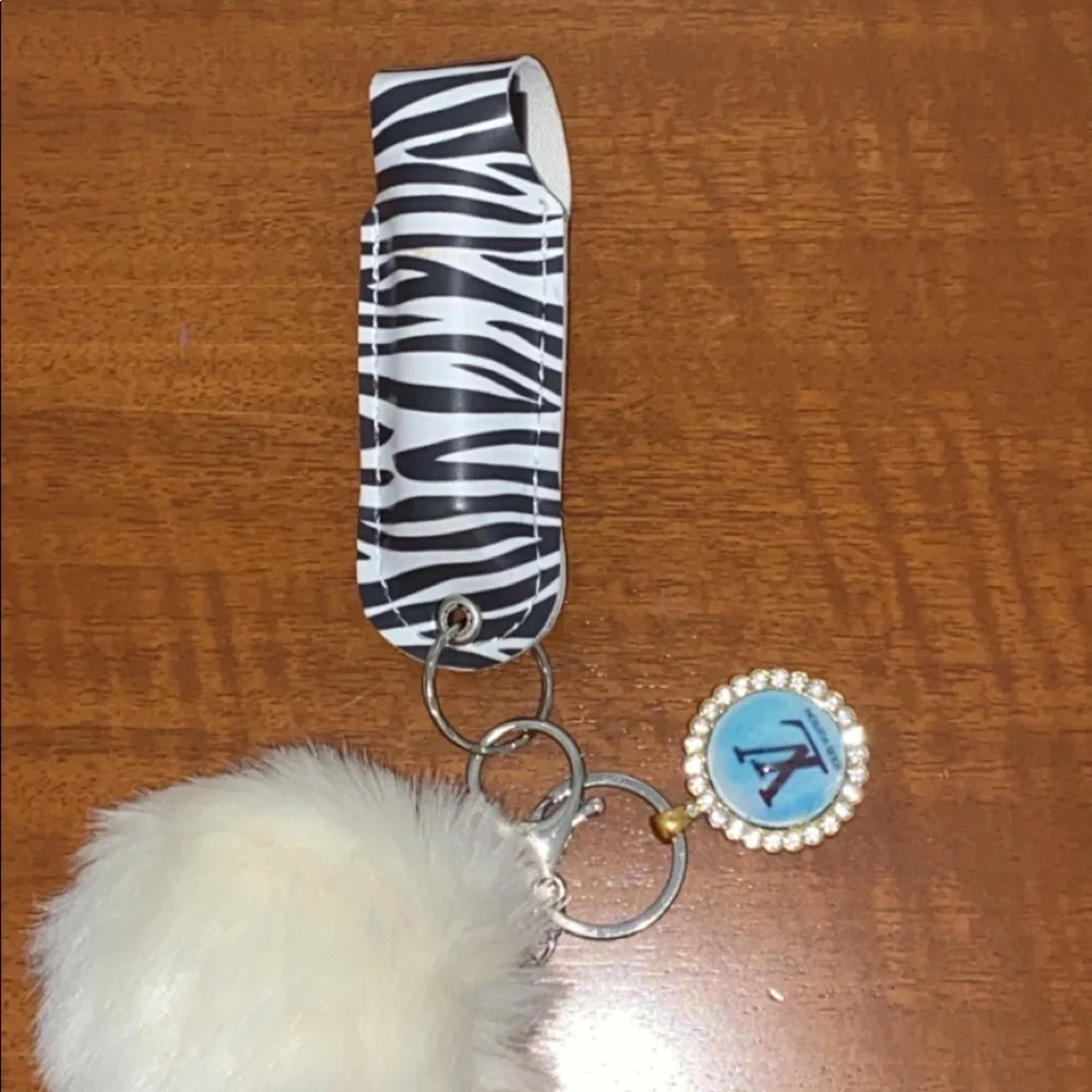 Keychain - Picture 5 of 5